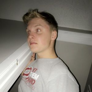 Meet your Posher, Joey